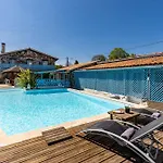 2 A La Maison Mosaic Prázdninový dům Gaillan-en-Médoc