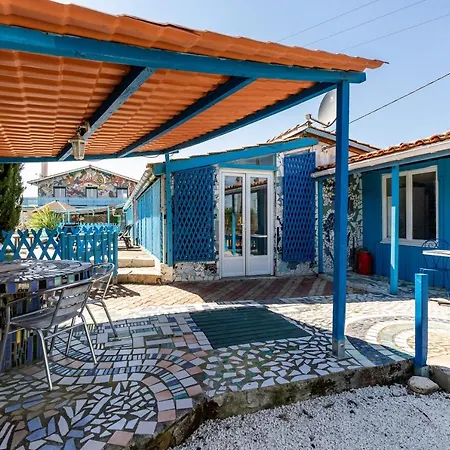 2 A La Maison Mosaic 펜션 *