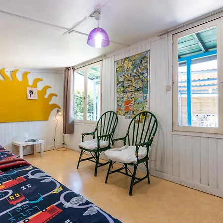 Prázdninový dům 2 A La Maison Mosaic *